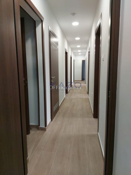 Commercial Office for Sale in Limassol Port Area - 7