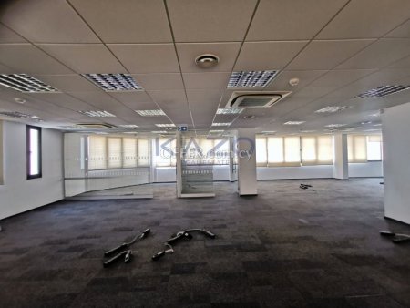 Commercial Open Plan Office For Rent in Omonoia Area - 13