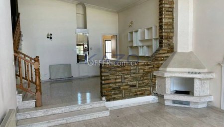 Exceptional Three Bedroom Detached House in Ekali - 5