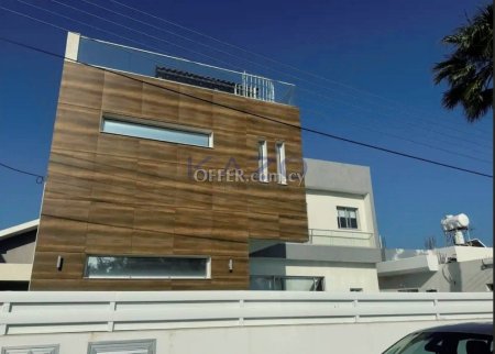 Prestigious Three Bedroom Detached House for Sale in Ekali Area - 8