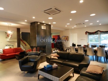 Detached Pool Property in Agios Athanasios - 7