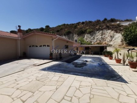 Detached Residential Resale Property in Foinikaria - 5