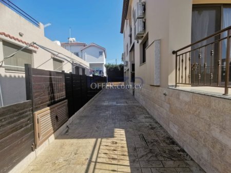 Spacious Four Bedroom Kolossi Apartment for Rent - 10