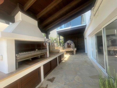 Luxury Four Bedroom Detached House in Panthea area - 9