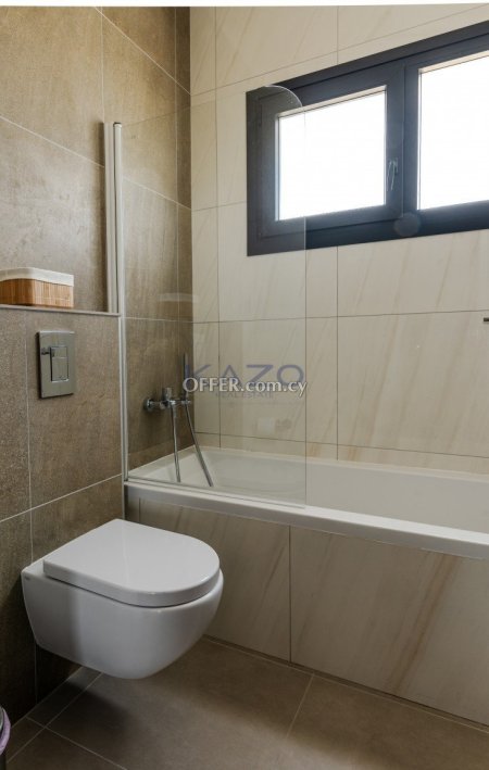Luxurious Two Bedroom Resale Apartment in Germasoyeia Tourist Area - 7
