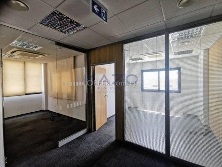 Commercial Open Plan Office For Rent in Omonoia Area - 8