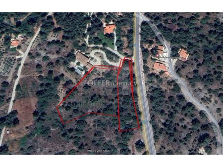 Residential land for sale in Moniatis - 3