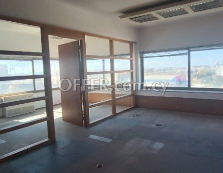 Whole floor 487m2 office for sale in commercial building. - 6