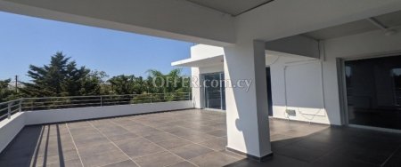 For Sale €295,000 Apartment 3 bedrooms Retiré Aglantzia Nicosia