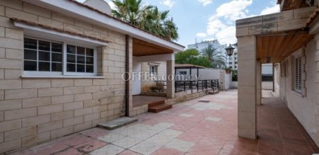 For Sale €550,000 House 2 bedrooms Nicosia (center), Lefkosia Nicosia