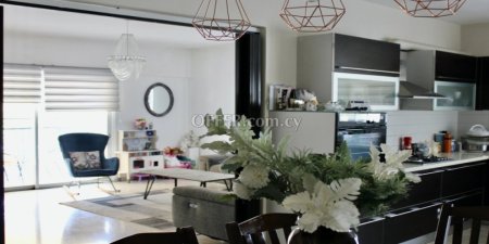 For Sale €210,000 Apartment 3 bedrooms Strovolos Nicosia