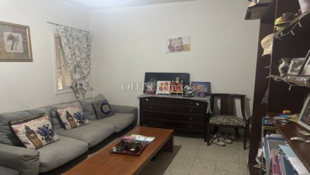 For Sale €165,000 Apartment 3 bedrooms Nicosia (center), Lefkosia Nicosia