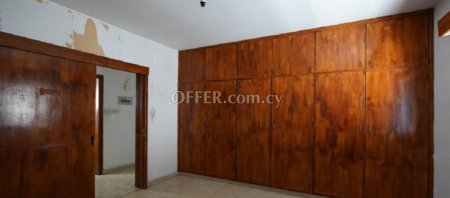 For Sale €135,000 Apartment 3 bedrooms Nicosia (center), Lefkosia Nicosia