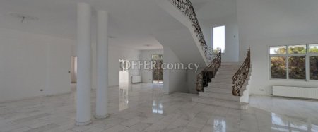 For Sale €395,000 House 3 bedrooms Egkomi Nicosia - 11