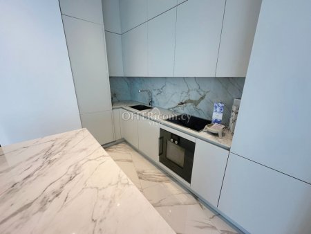 TREE BEDROOM  SEAFRONT APARTMENT IN NEAPOLIS. - 2