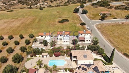 Two-Storey House, Secret Valley Resort Area, Paphos - 12