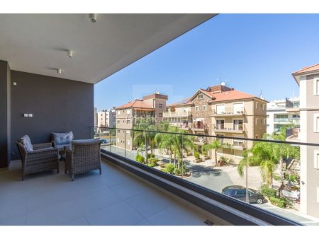 Luxury three bedroom resale apartment in Potamos Germasogeia area - 8