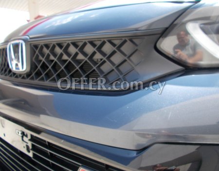 2023 Honda FIT 1.5L Hybrid Automatic Hatchback - 2