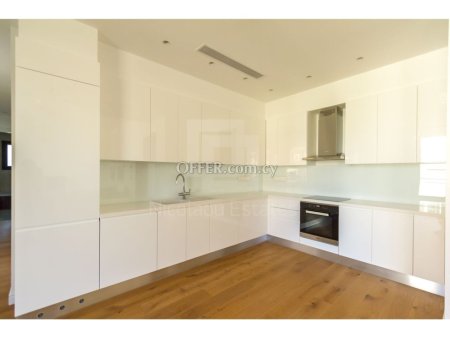Luxury three bedroom resale apartment in Potamos Germasogeia area - 3