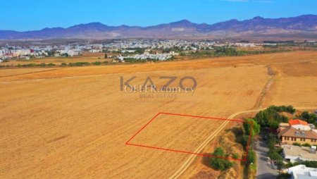 Residential field in Kaimakli, Nicosia - 2