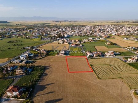 Shared residential field in Athienou, Larnaca - 4