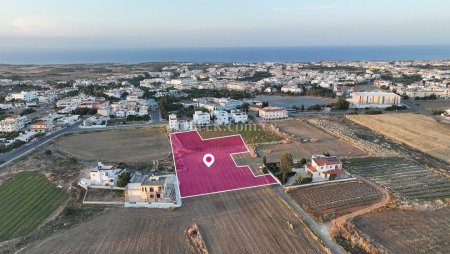 Distributed Share of a Field in Paralimni Ammochostos - 3