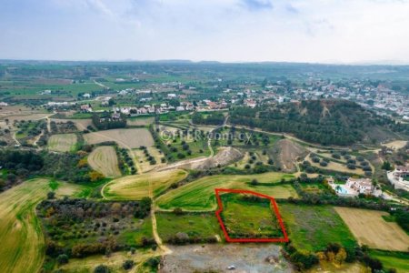 Residential field in Pera, Nicosia - 3