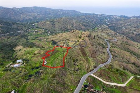 Shared residential field in Pano Pyrgos, Nicosia - 3