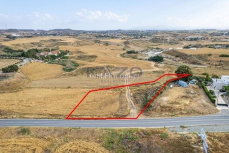 Residential field in Lakatamia, Nicosia - 4