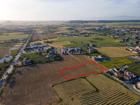 Shared residential field in Athienou, Larnaca - 3