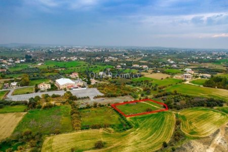 Residential field in Pera, Nicosia - 2