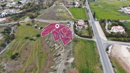 Residential fields in Pano Deftera, Nicosia - 2