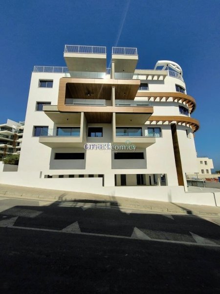 3 Bedroom Penthouse For Sale Limassol - 9