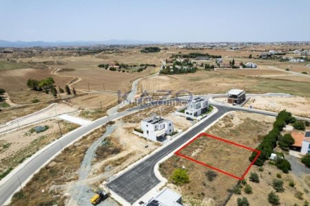 Residential plot under division in Latsia, Nicosia - 2