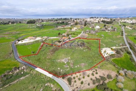 Shared residential field in Pano Arodes, Paphos - 2