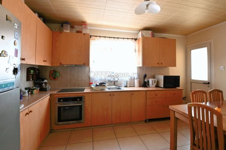 3 Bed Apartment for Sale in Kamares, Larnaca - 8