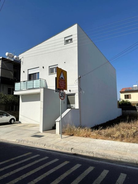 2 Bed Apartment for sale in Asomatos, Limassol - 3