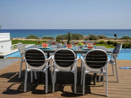 Sea Front Villa in Ayia Triada - 8