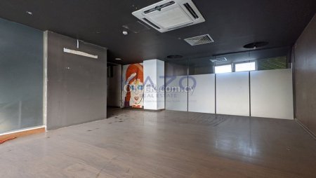 Former Café-Bar-Restaurant in Prime Central Location - 2