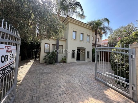 4 Bed Detached Villa for sale in Kalogyros, Limassol - 11