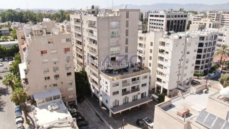 Office Unit in Agioi Omologites, Nicosia - 12