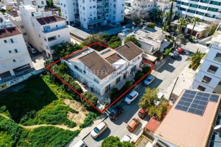 Two houses in Strovolos, Nicosia - 2
