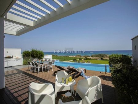 Sea Front Villa in Ayia Triada - 14