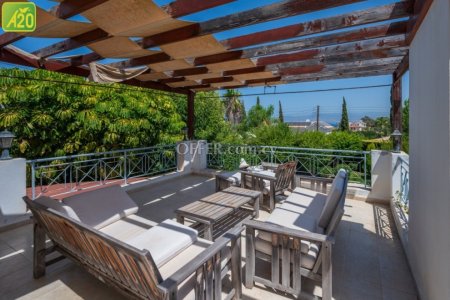 Detached Villa in Neo Chorio - 4