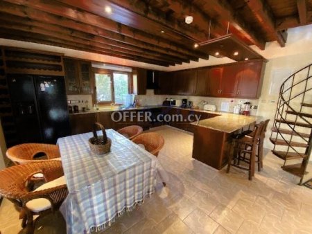 Country House for Sale in Pissouri, Limassol - 5