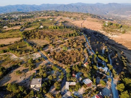 Residential Field for sale in Milia Pafou, Paphos - 2