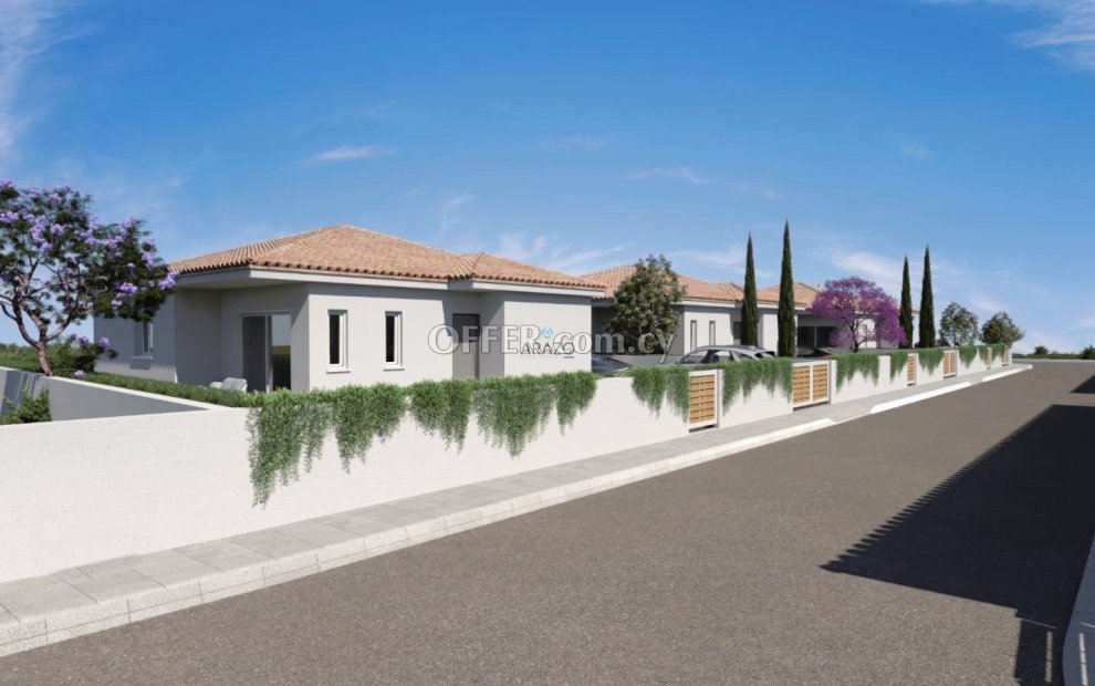 3 Bed Bungalow for Sale in Frenaros, Ammochostos - 1