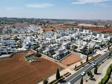 4 Bed Detached Villa for Sale in Protaras, Ammochostos - 2