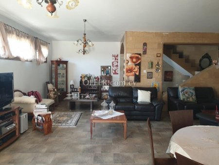 4 Bed Detached House for sale in Pachna, Limassol - 11