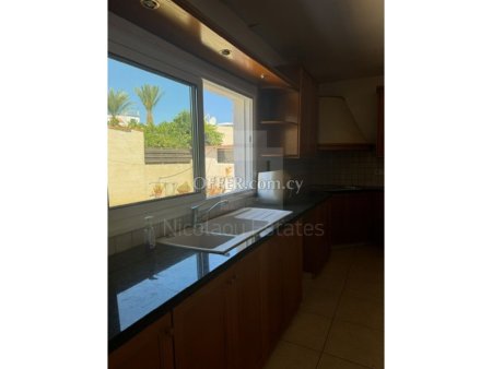 Three bedroom house fully renovated for rent in Strovolos area Nicosia - 8